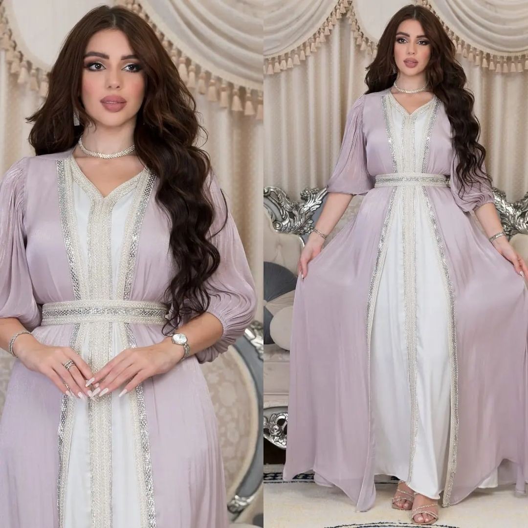 Sukienka z cekinami w kolorze  – Dresses recenzja i cena